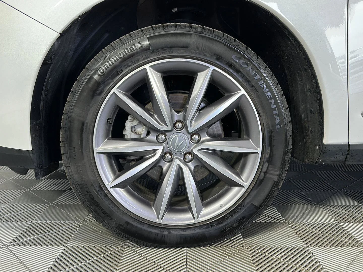 Certified Used 2021 Platinum White Pearl Acura SH-AWD with Technology Package image 36