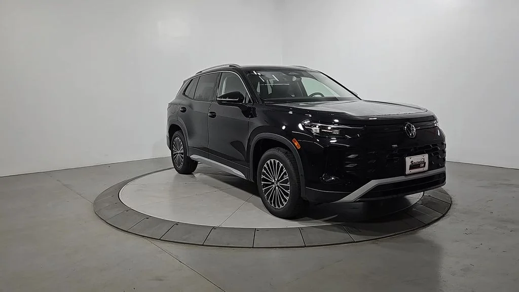New 2026 Black Volkswagen 2.0T S image 7