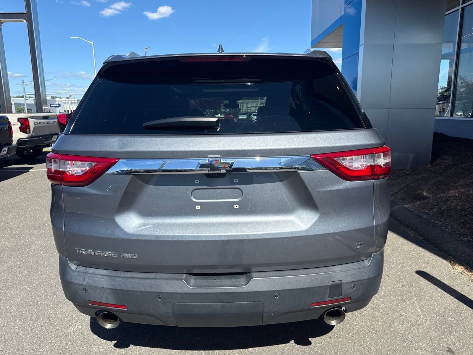 Used 2018 SATIN STEEL METALLIC Chevrolet LT Leather image 7