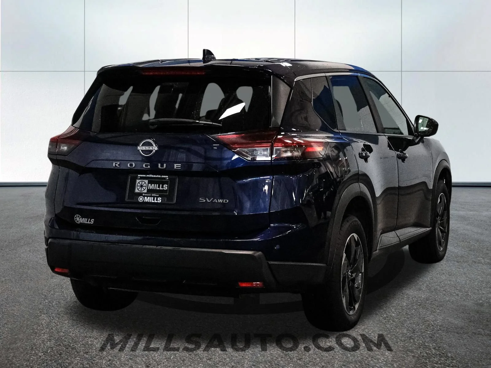 Used 2024 Blue Nissan SV Intelligent AWD image 8