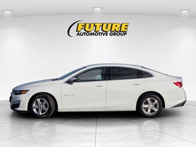 Used 2021 White Chevrolet LS image 7