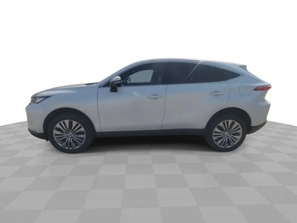 Used 2024 Beige Toyota Limited image 5