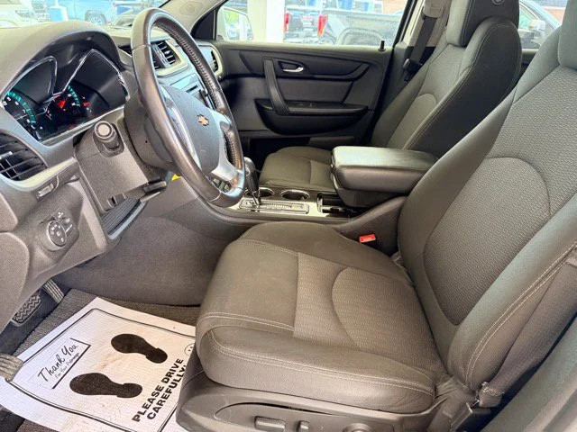 2017 Chevrolet Traverse 1LT - Photo 13