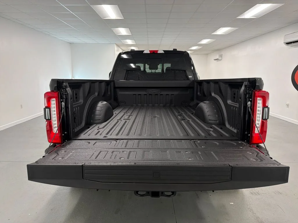 New 2026 Agate Black Metallic Ford F-350® Lariat® image 8