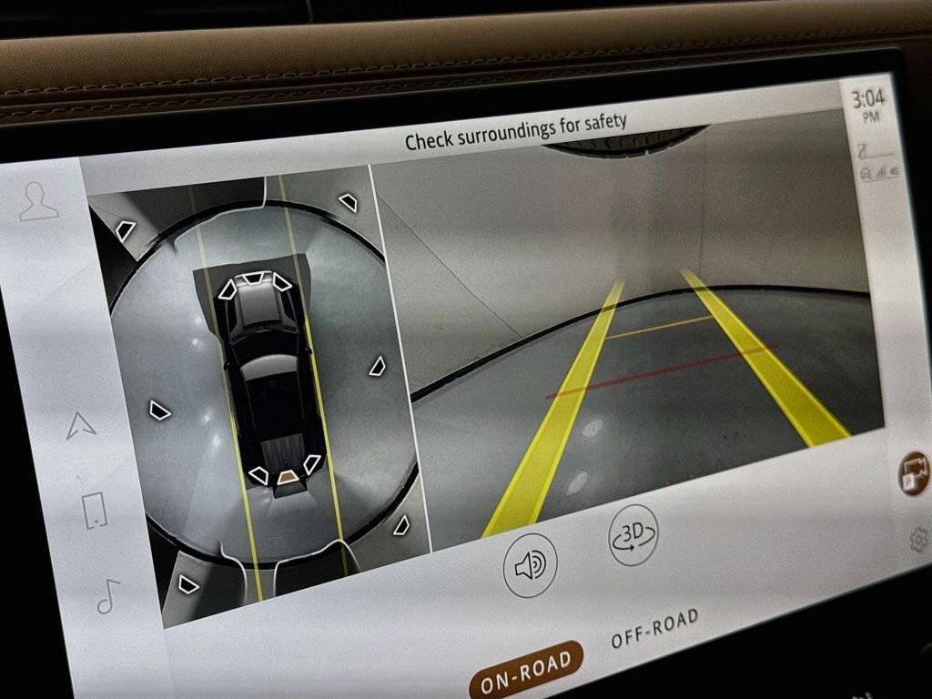 New 2026 Fuji White Land Rover X-Dynamic SE image 15