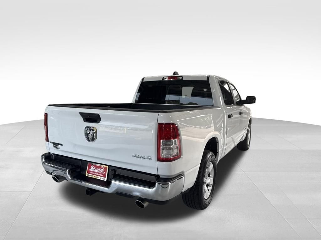 Used 2024 White Ram Big Horn/Lone Star image 5