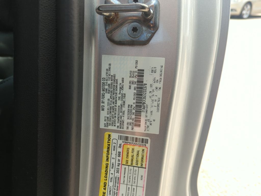 Used 2016 Silver Ford GT Premium image 30