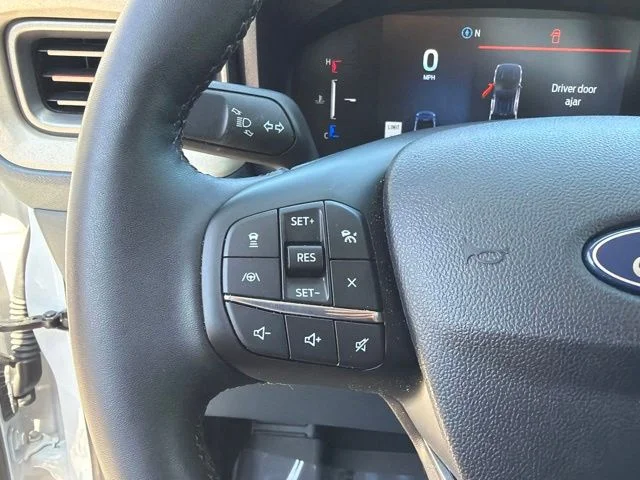 Used 2026 White Ford Lariat image 27