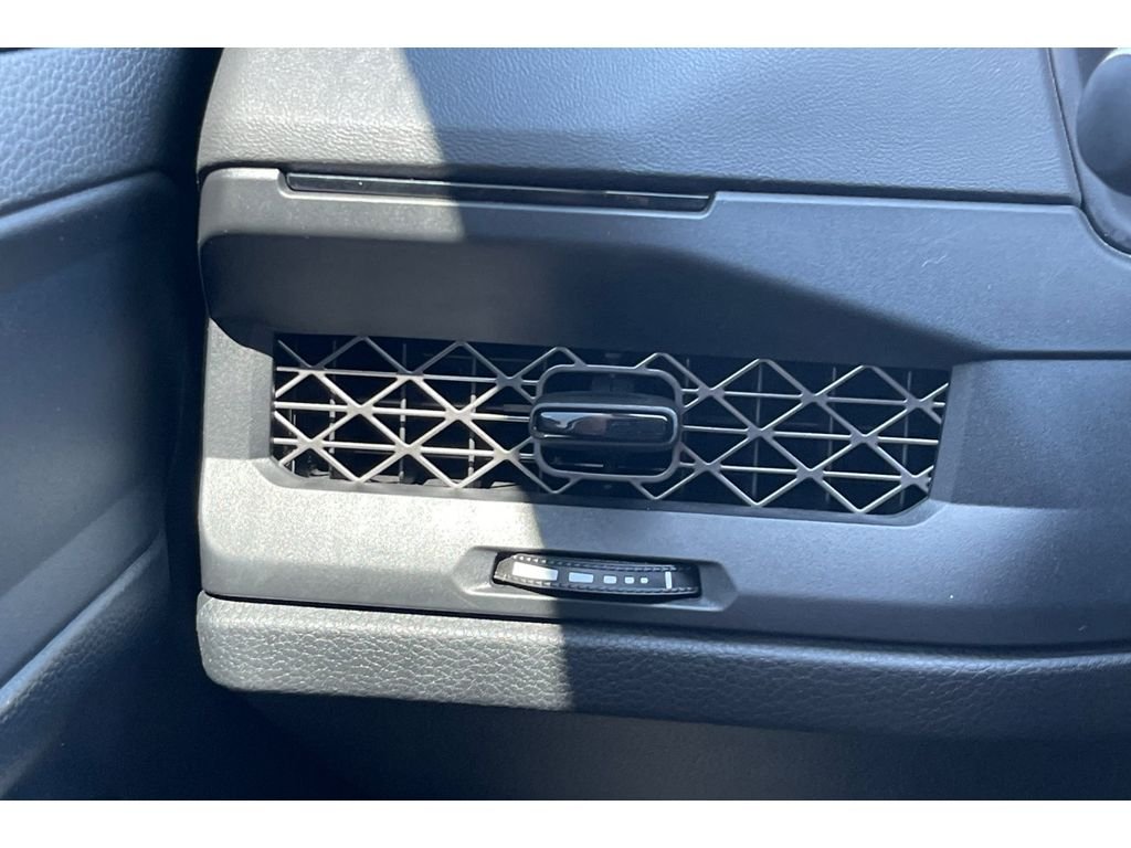 Used 2024 Solar Silver Metallic Honda LX image 27