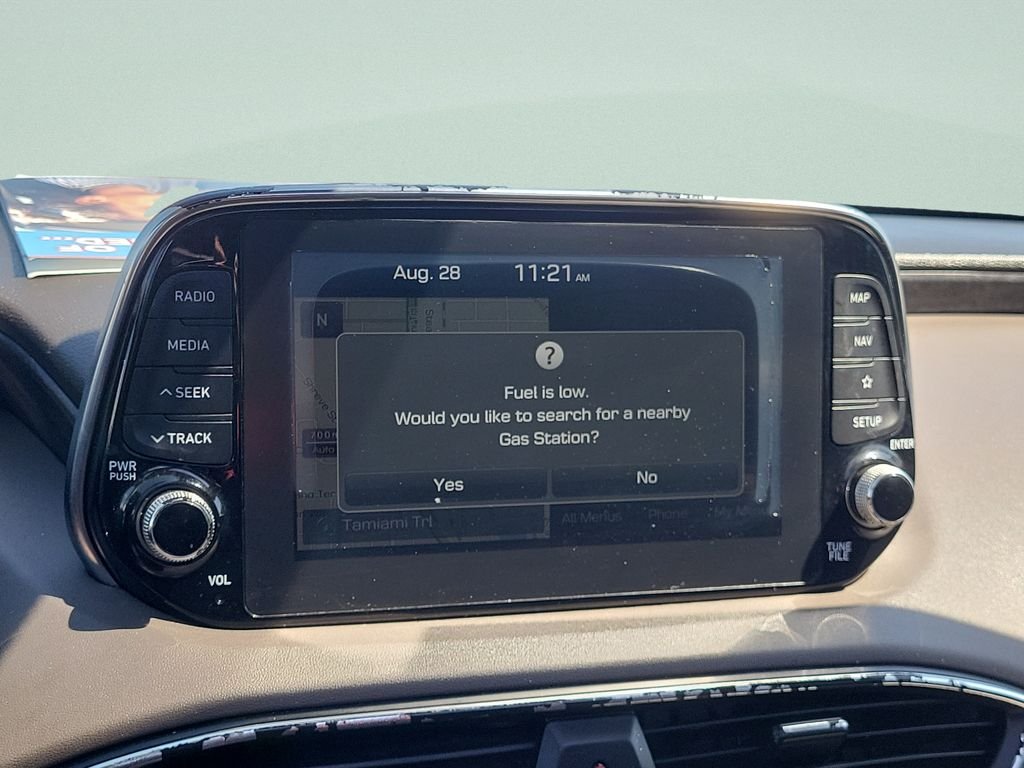 2020 Hyundai Santa Fe Limited - Photo 14