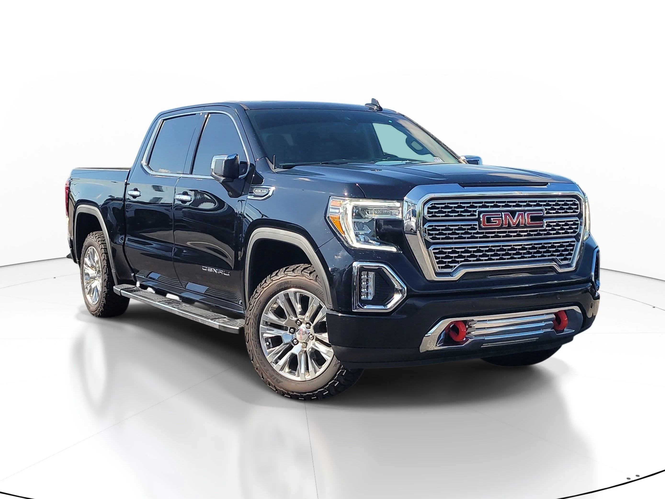 Used 2022 Onyx Black GMC Denali image 1