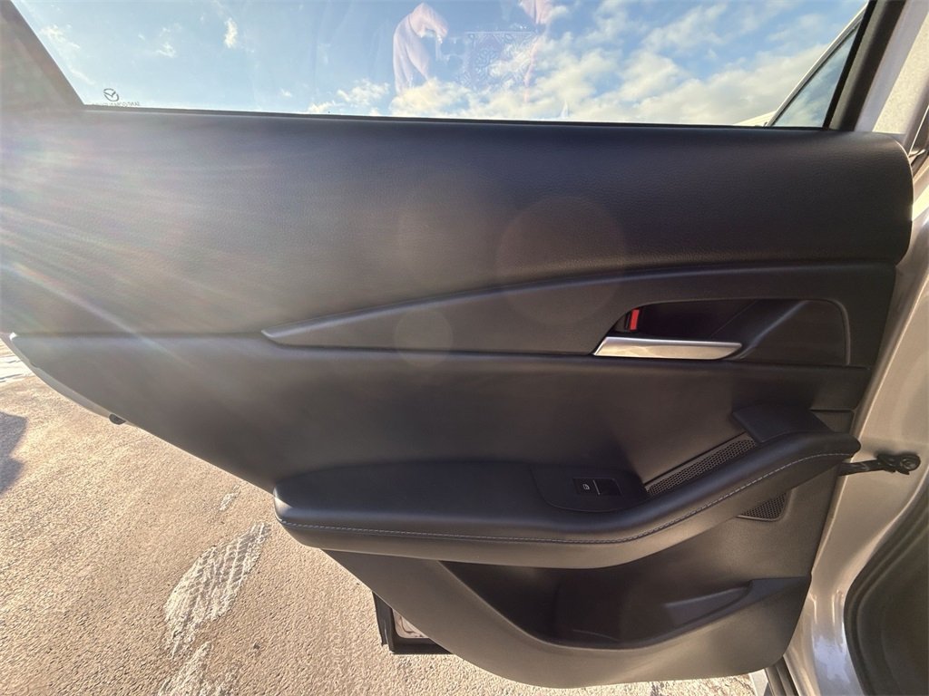 2023 MAZDA CX-30 - Image 21