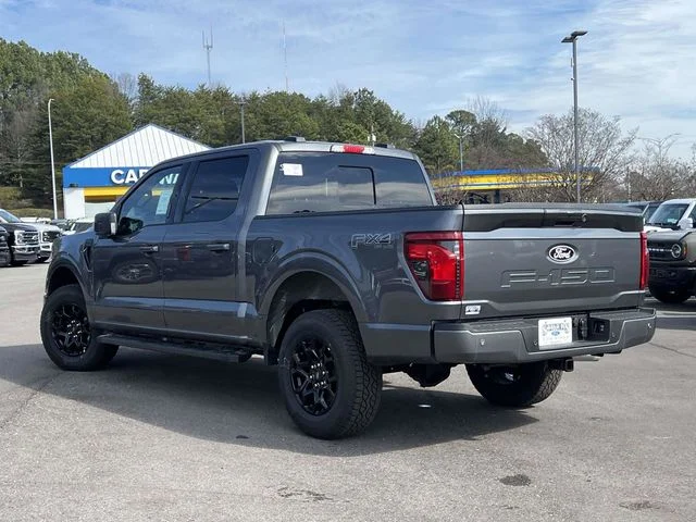 New 2026 Carbonized Gray Metallic Ford XLT image 5