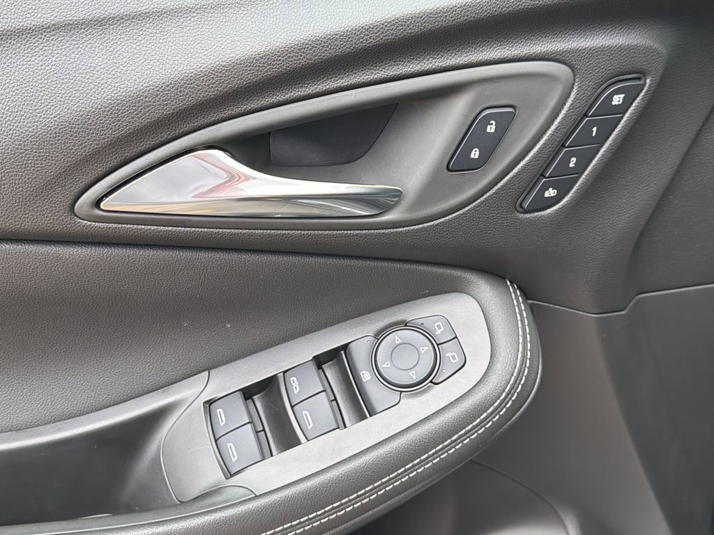 2026 Buick Encore GX Avenir - Photo 20