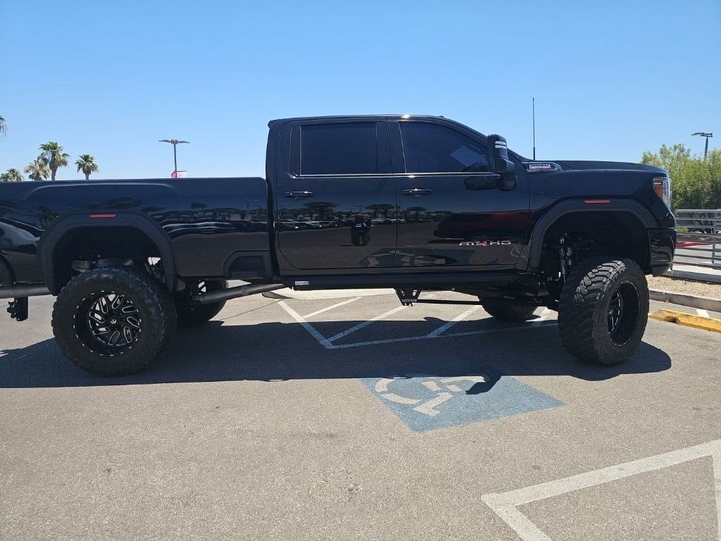 Used 2022 Onyx Black GMC AT4 image 30