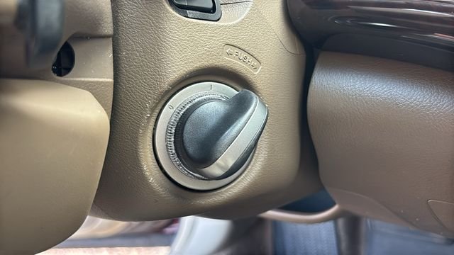 Used 2011 Pomegranate Pearl Acura 3.7 image 11