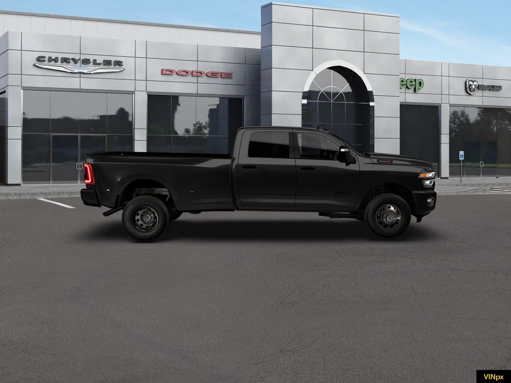 New 2026 Diamond Black Crystal Pearl-Coat Exterior Paint RAM Big Horn Night Edition image 8