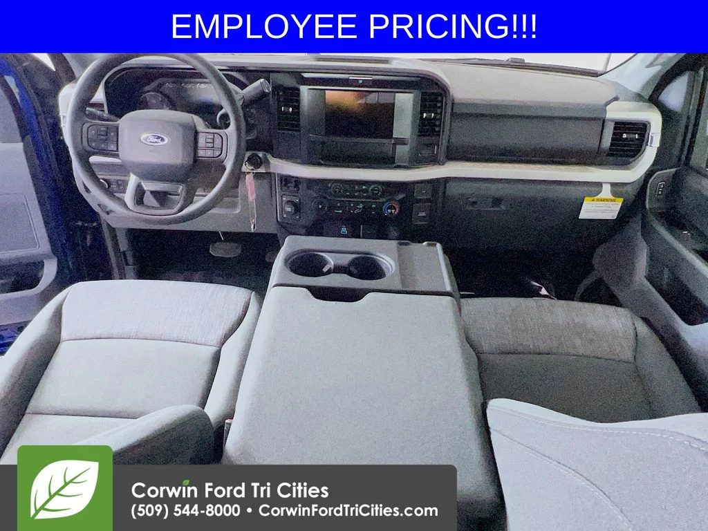 New 2026 Blue Ford XLT image 7