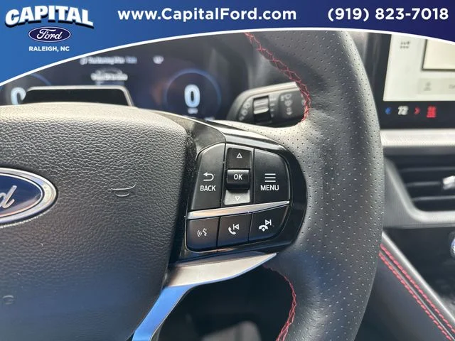 Used 2025 Gray Ford ST-Line image 22