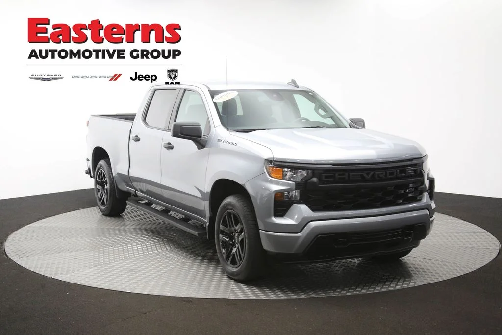 Used 2024 Gray Chevrolet Custom image 51