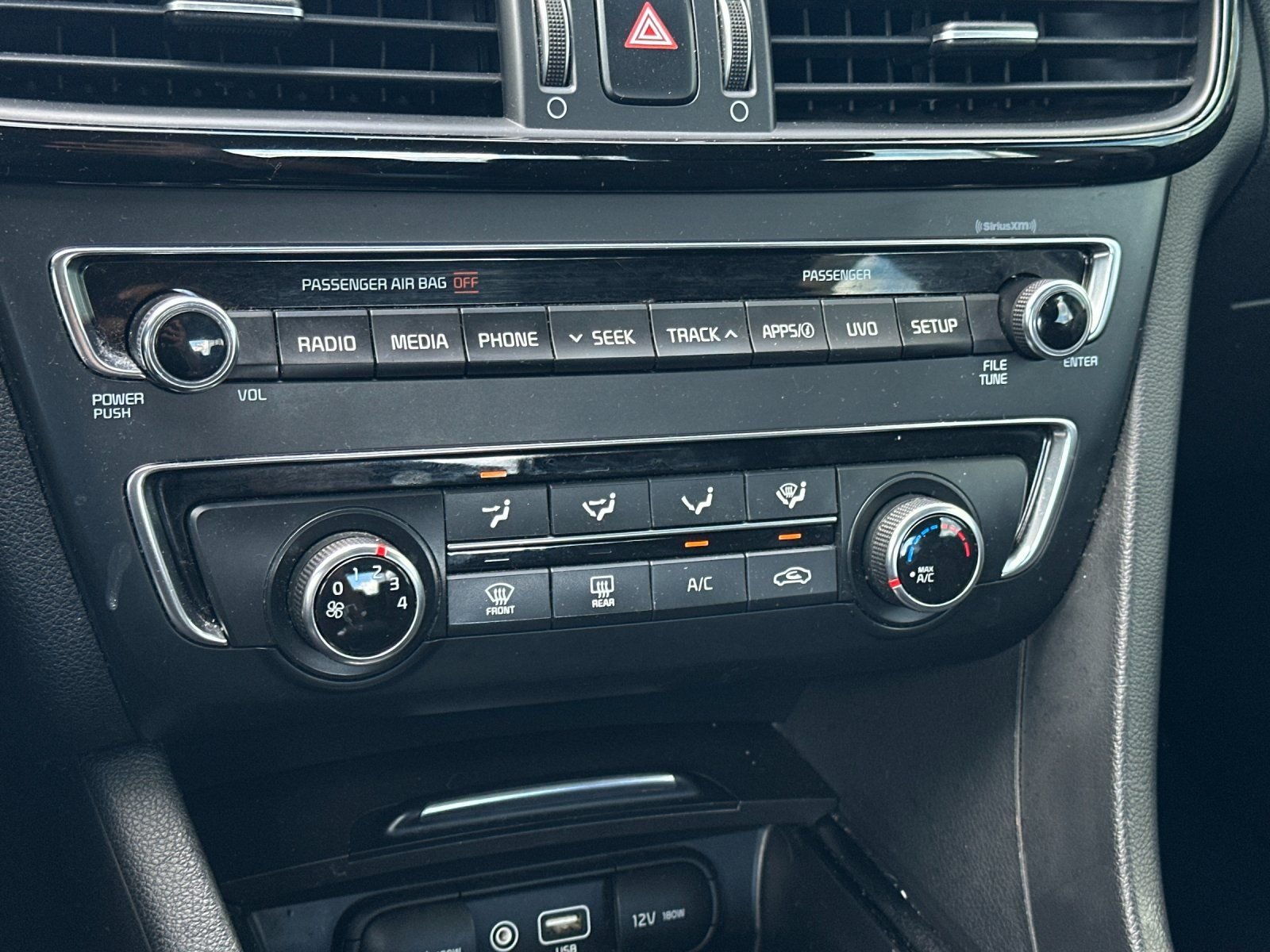 Used 2018 Sangria Kia LX image 17
