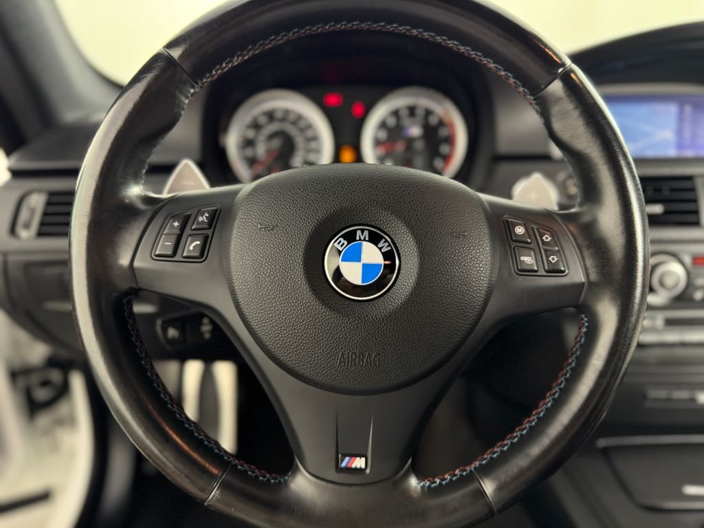 Used 2013 White Metallic BMW Base image 10