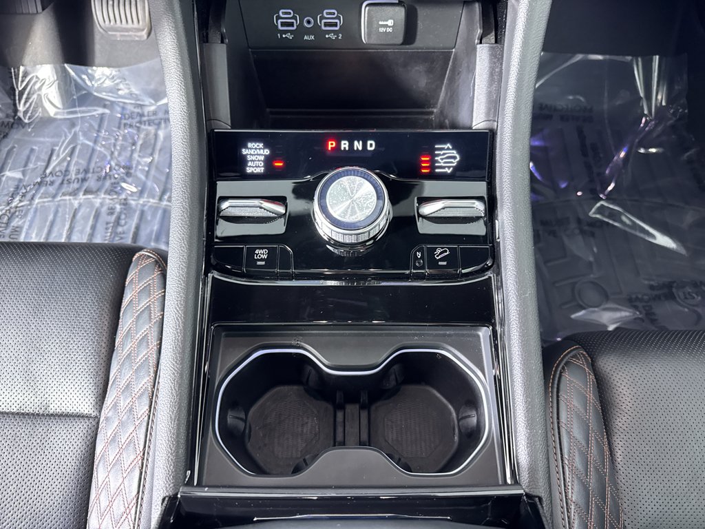 Used 2023 Diamond Black Crystal Pearlcoat Jeep Summit image 25