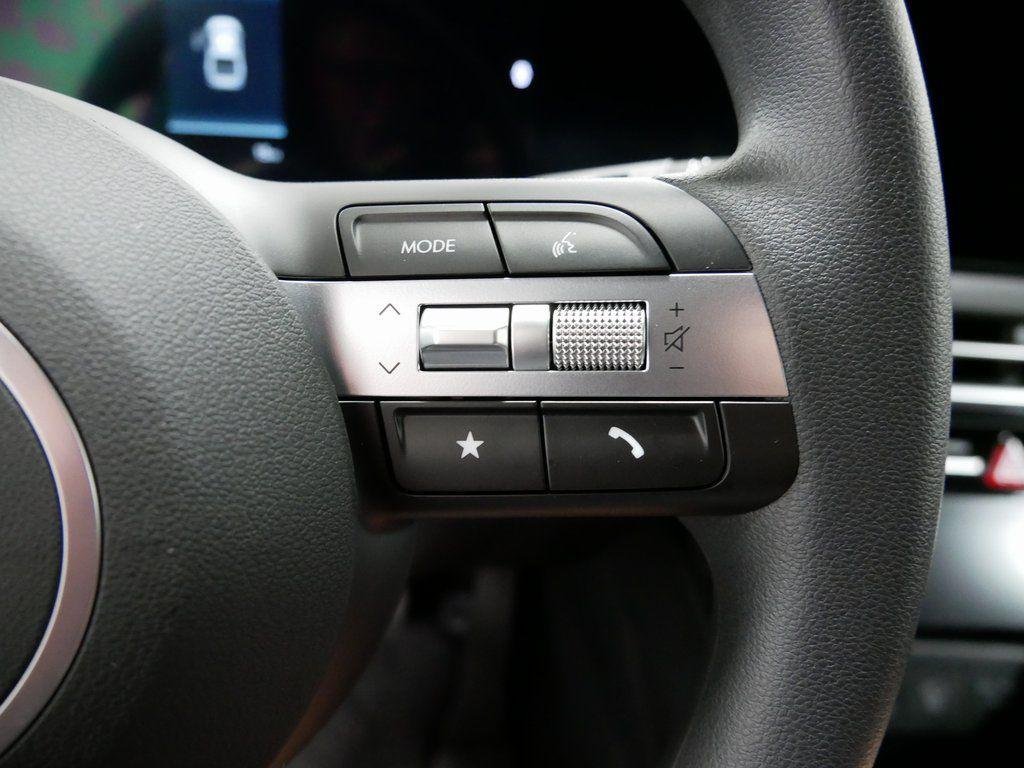 New 2026 White Hyundai SEL AWD image 20