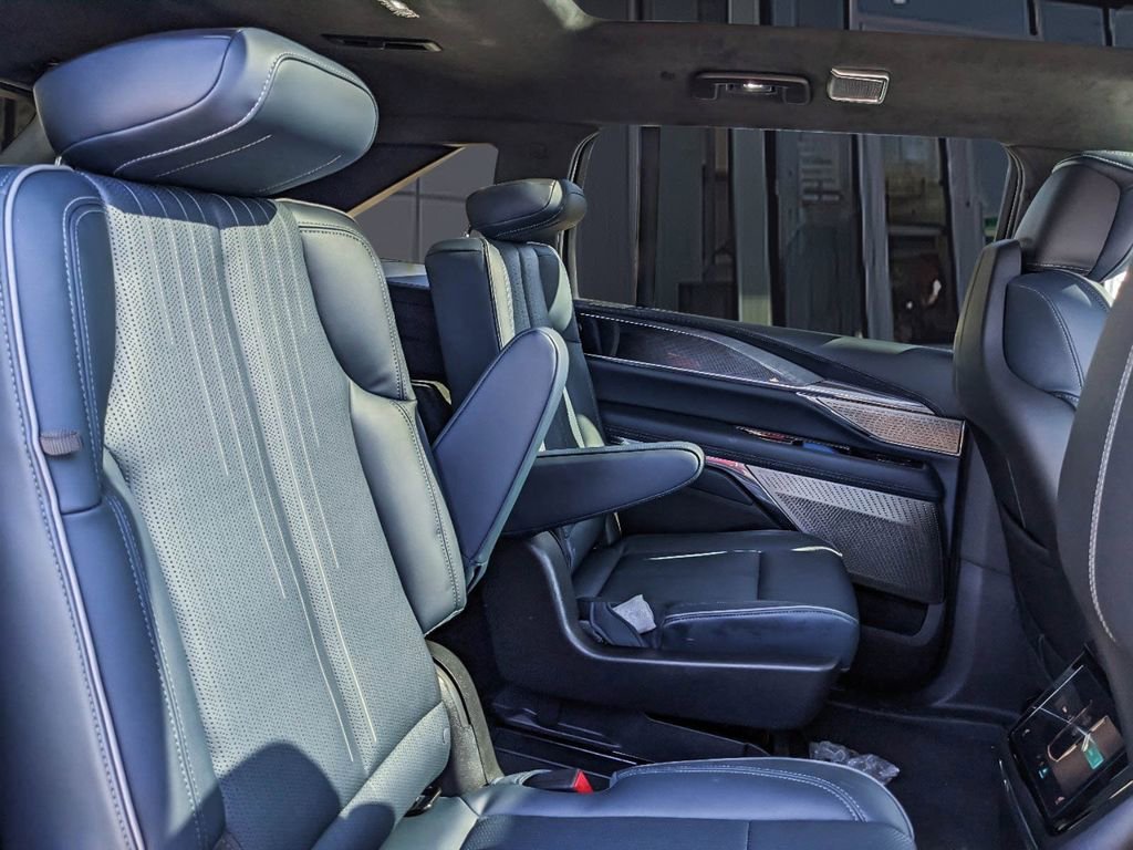 2025 Cadillac Escalade IQ Sport 2 - Photo 22