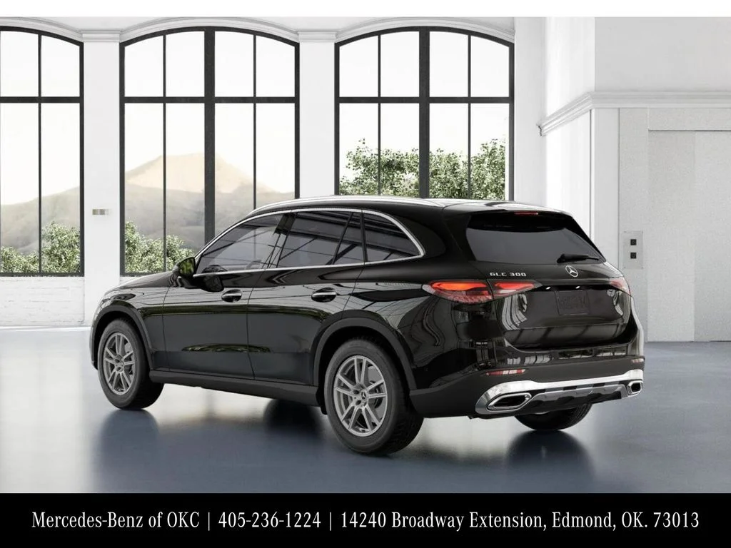 Used 2026 Black Mercedes-Benz GLC 300 image 29