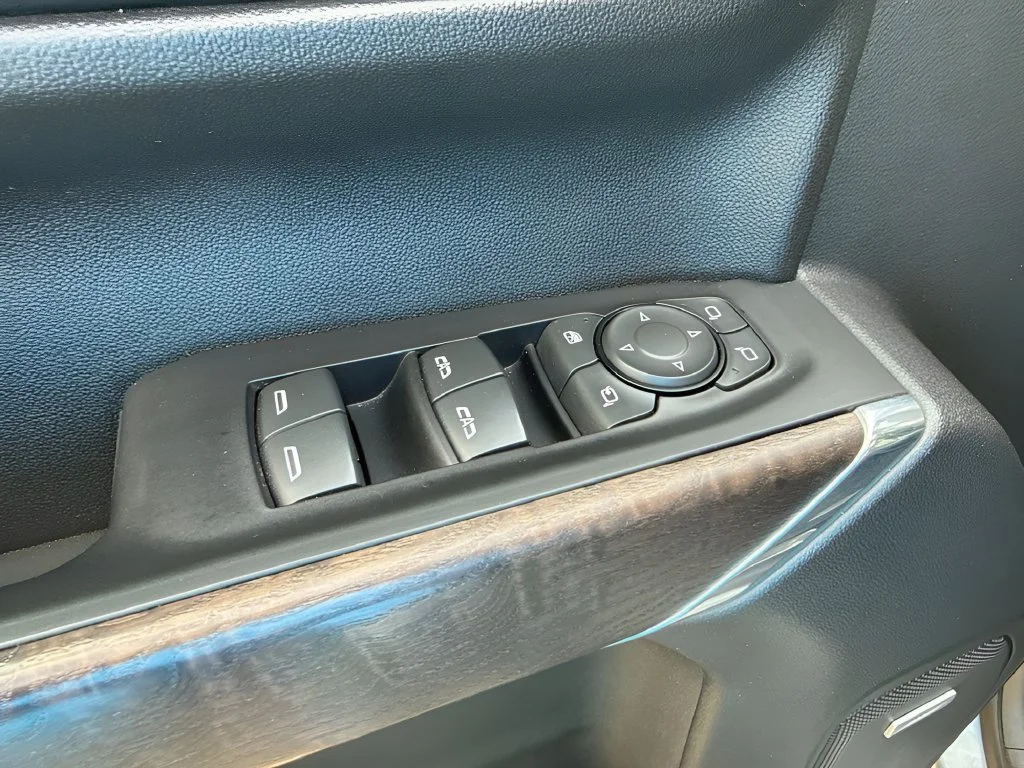Used 2021 Satin Steel Metallic GMC Denali image 30