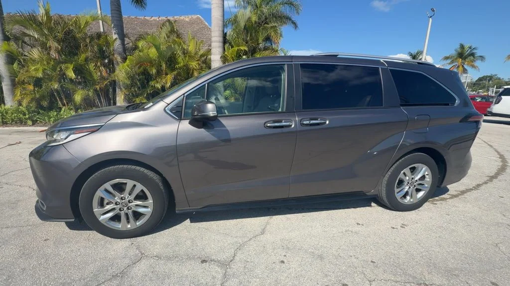 Used 2023 Gray Toyota Limited image 5