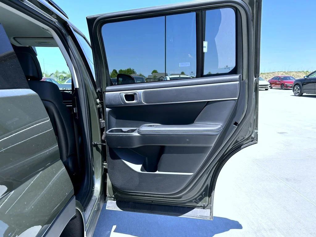 Used 2026 Green Hyundai SEL image 18