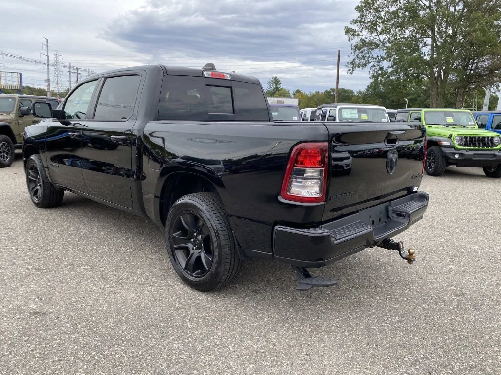 Certified Used 2024 Black Ram Big Horn/Lone Star image 6