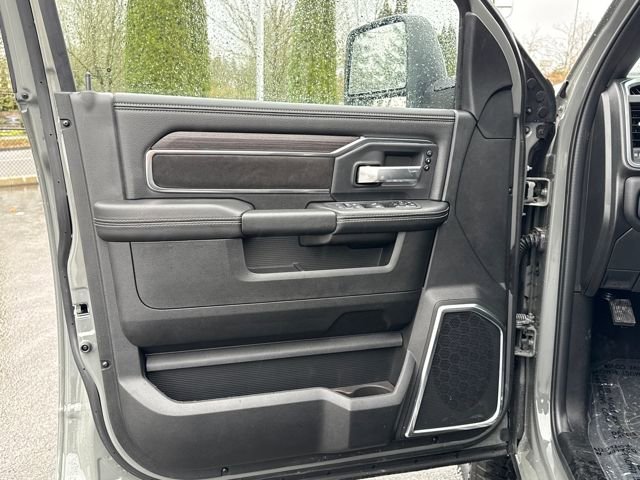 New 2026 Ceramic Gray Clear-Coat Exterior Paint RAM Laramie image 16