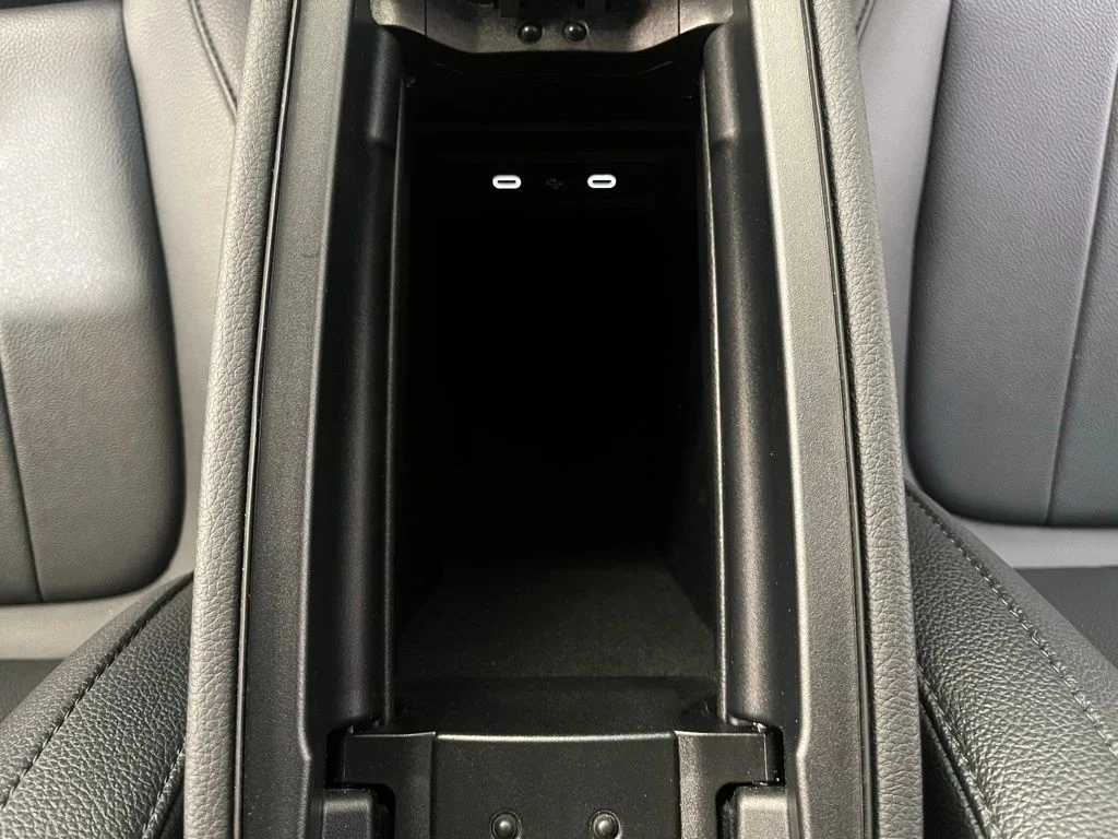 Used 2025 Black Mercedes-Benz GLA 250 image 24