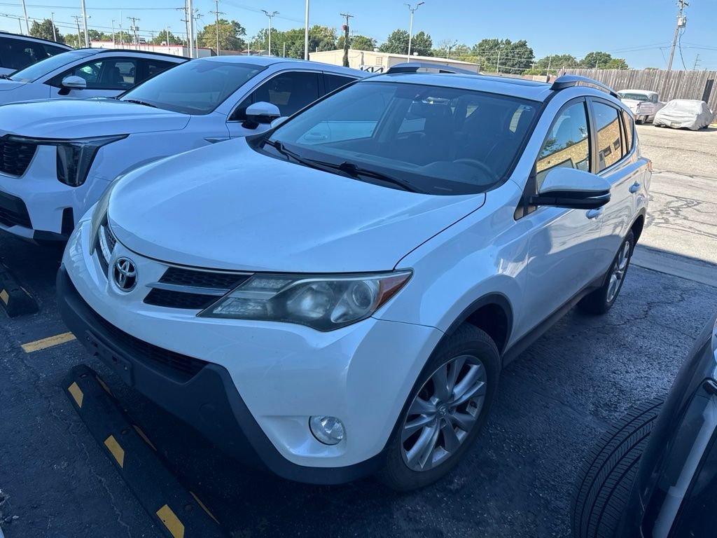 Used 2013  Toyota Limited image 5