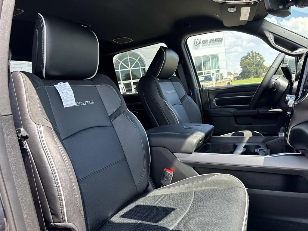 2026 RAM 2500 Laramie - Photo 25