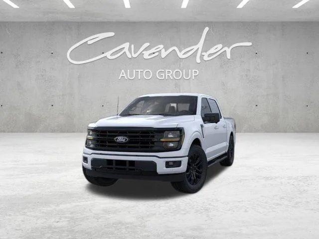 New 2026 White Ford XLT image 2
