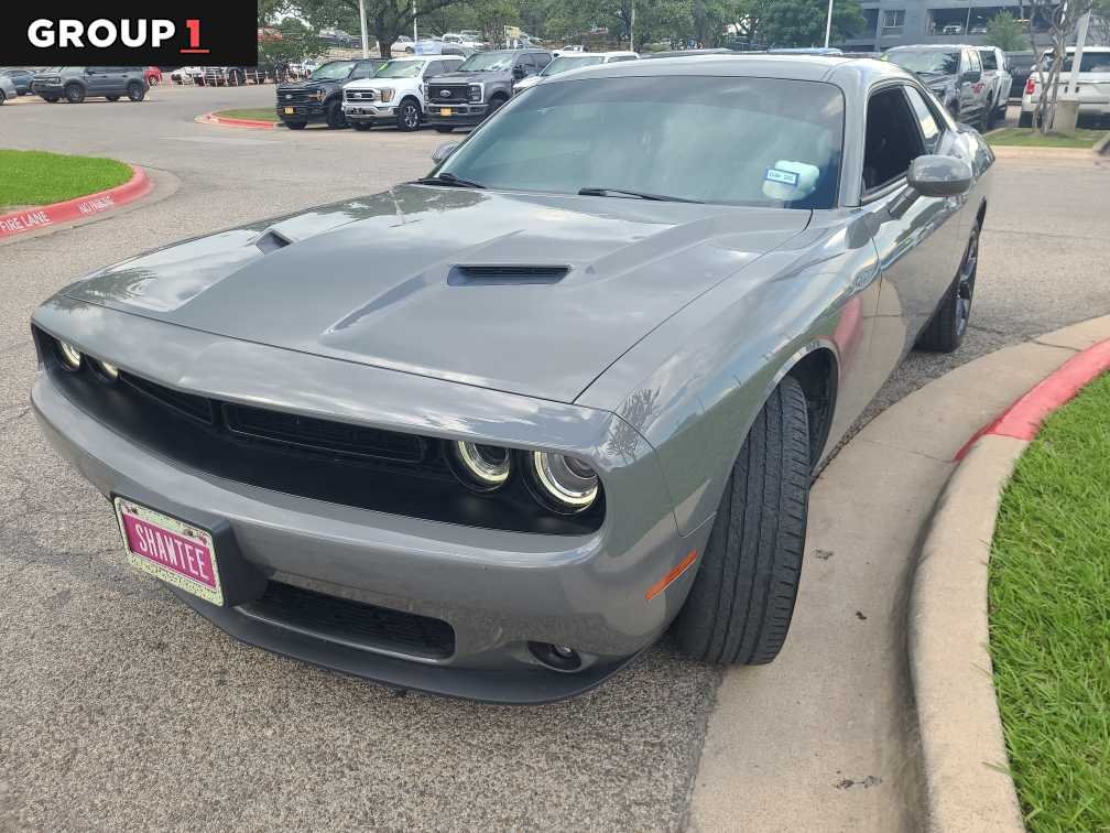 2023 Dodge Challenger SXT Auto's photo