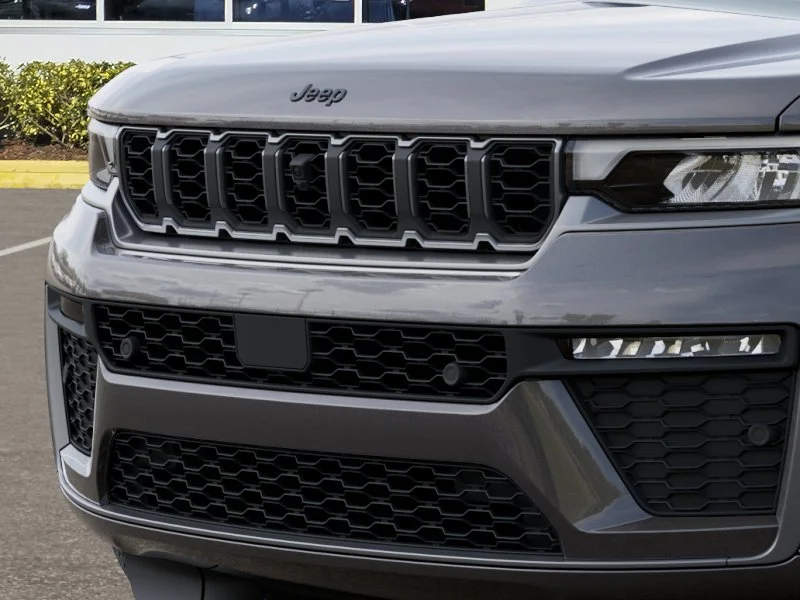 New 2026 Baltic Gray Metallic Clear-Coat Exterior Paint Jeep Limited image 11