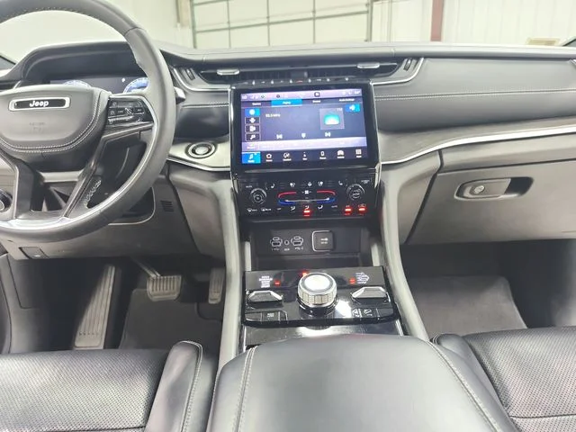 Used 2023 Gray Jeep Overland image 27