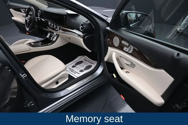 Used 2023  Mercedes-Benz E 350 image 12