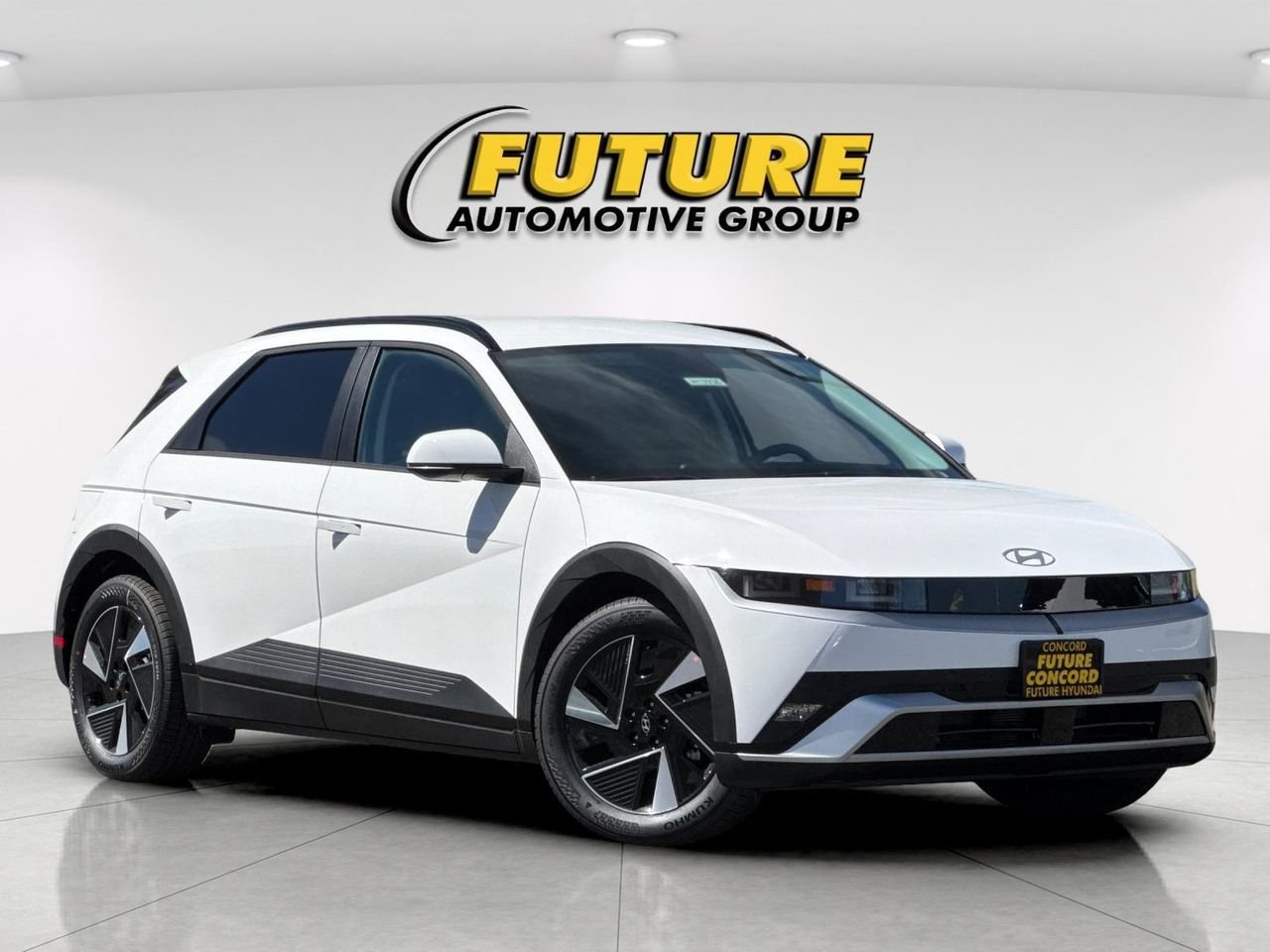 New 2027 White Hyundai SEL image 1