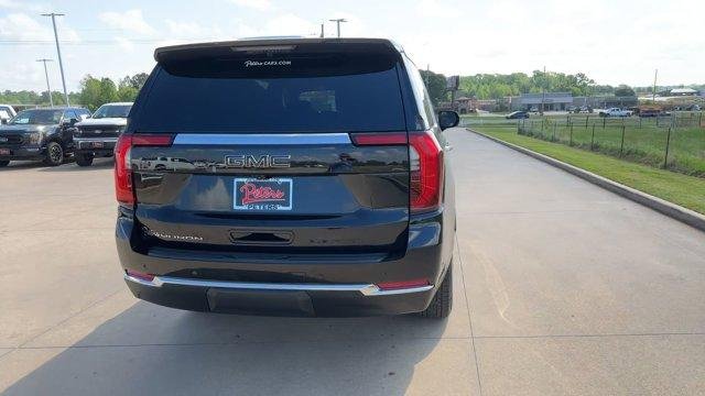 Used 2025 Onyx Black GMC Elevation image 8