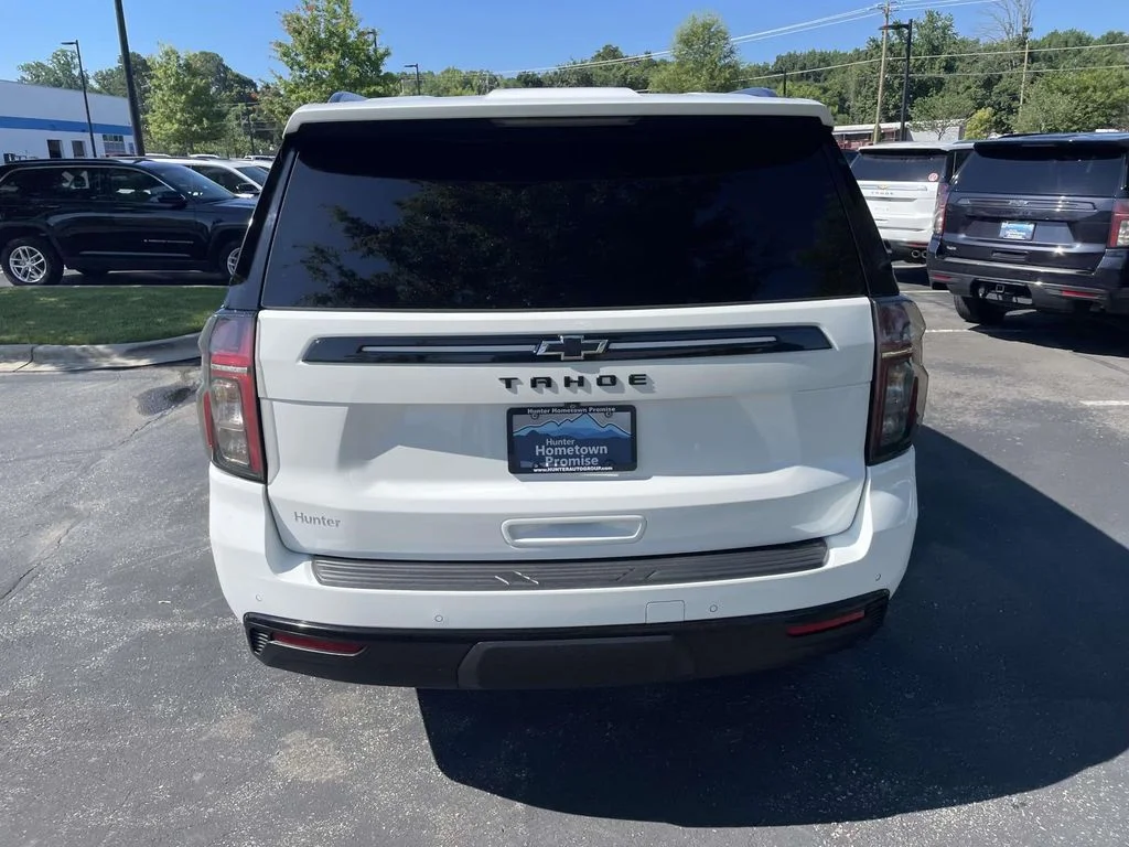 Used 2024 Summit White Chevrolet Z71 image 5