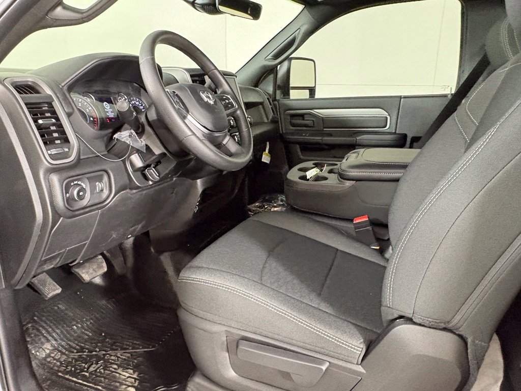 New 2027 Bright White Clear-Coat Paint RAM Tradesman image 19