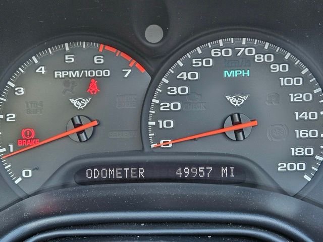 Used 2004 Gray Chevrolet Base image 14