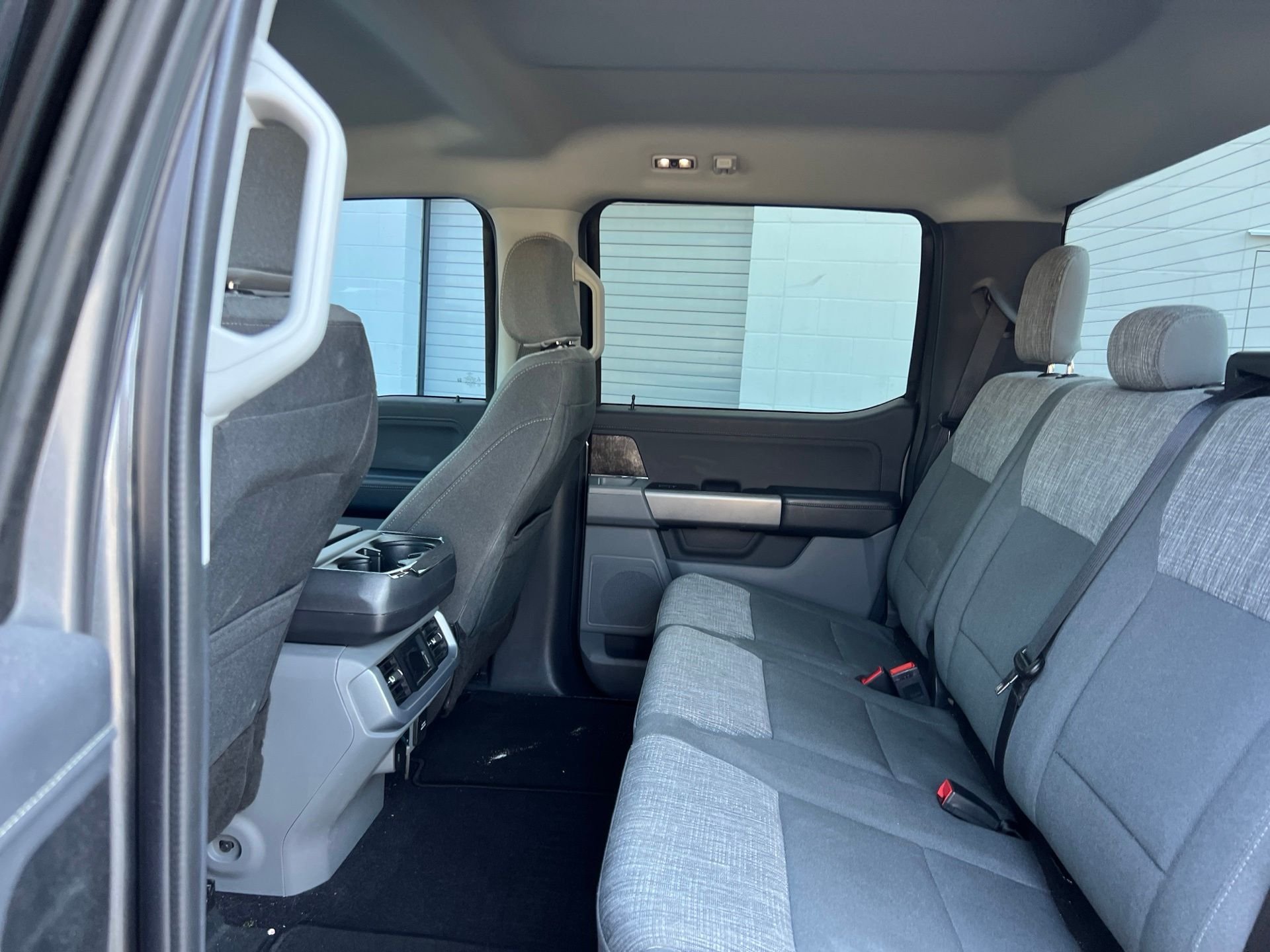 Used 2023 Gray Ford XLT image 24