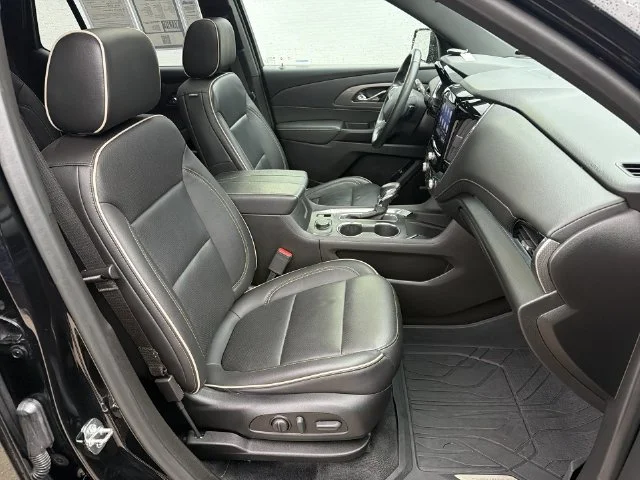 Used 2023 Black Chevrolet Premier image 35